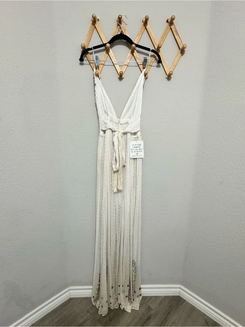 NWT! Free People So Embellished White Floral Maxi Dress Size 8